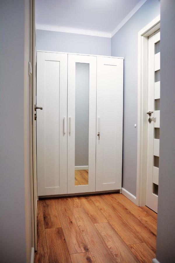 Apartament Aneta Varşovia Exterior foto